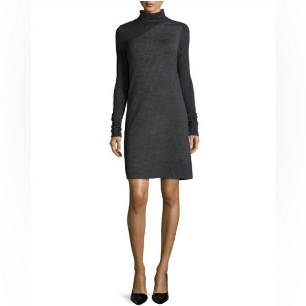 Theory "Tajello Delfina" Houndstooth Turtleneck Long Sleeve Dress. Wool Blend. M